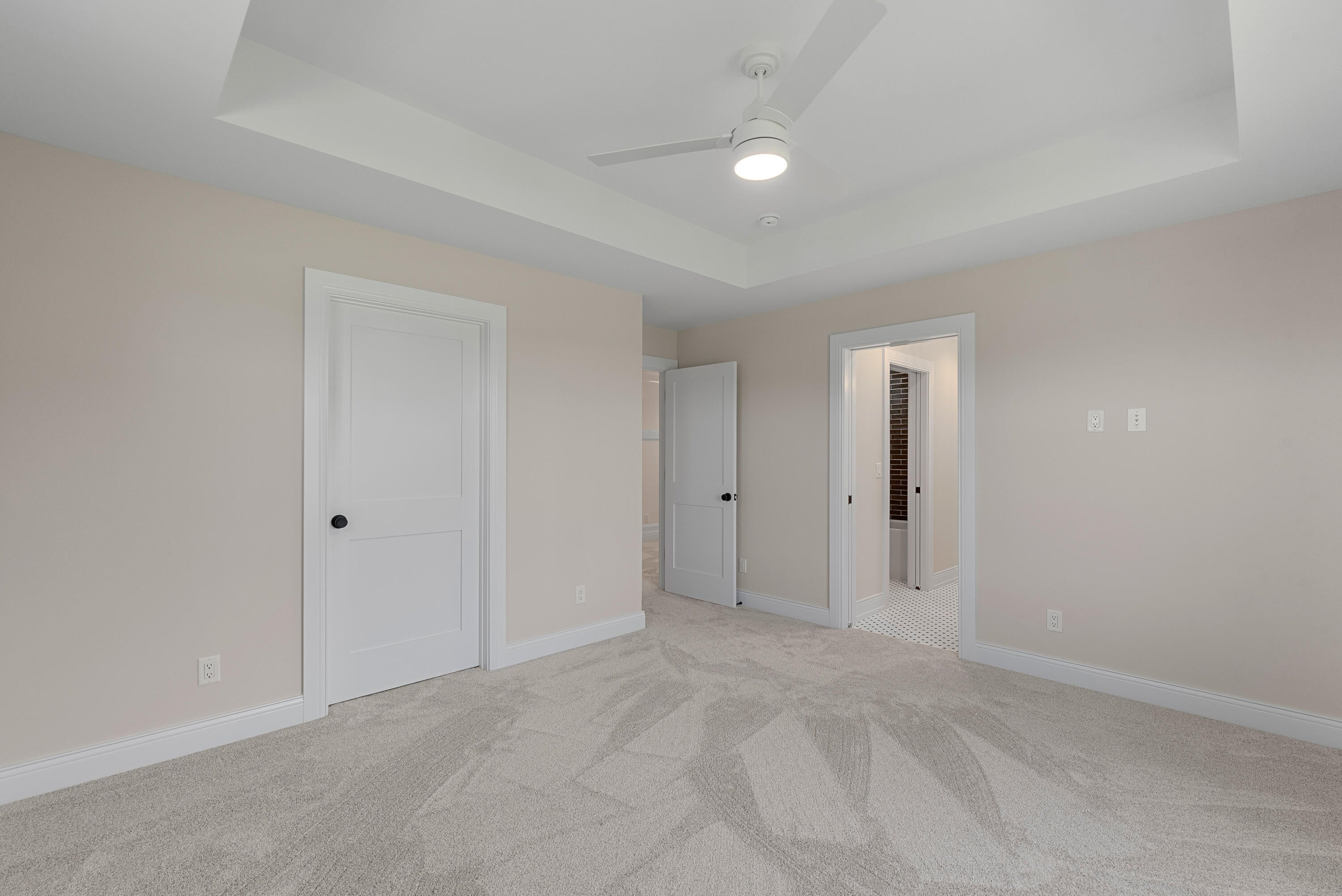 Mequon, Wisconsin, 53097, United States, 5 Bedrooms Bedrooms, ,5 BathroomsBathrooms,Residential,Active,1893229