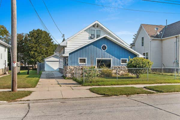 1804 22ND ST, TWO RIVERS, WI 54241 - Image 1