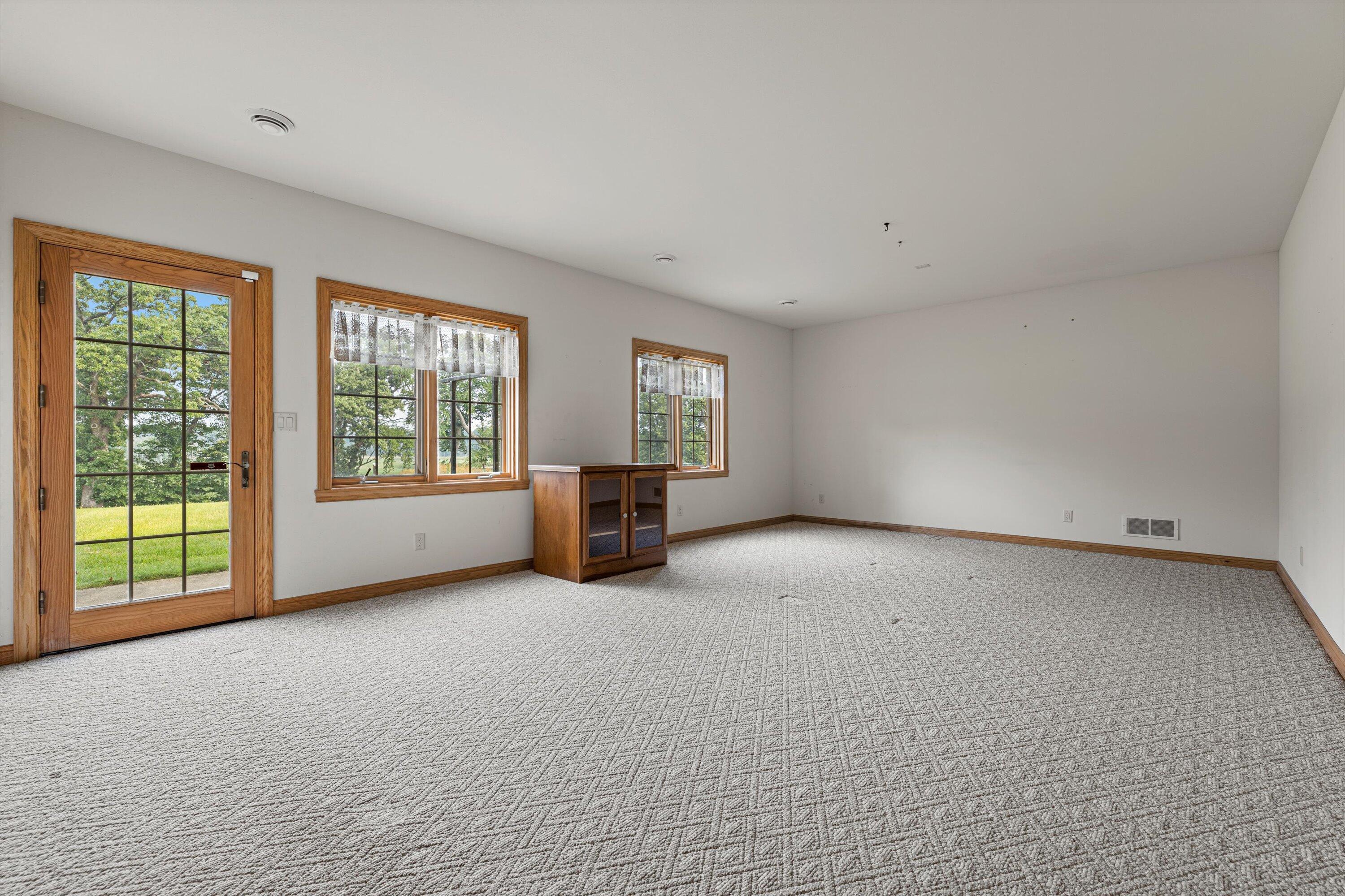 Big Bend, Wisconsin, 53103, United States, 4 Bedrooms Bedrooms, ,3 BathroomsBathrooms,Residential,Active,1909666