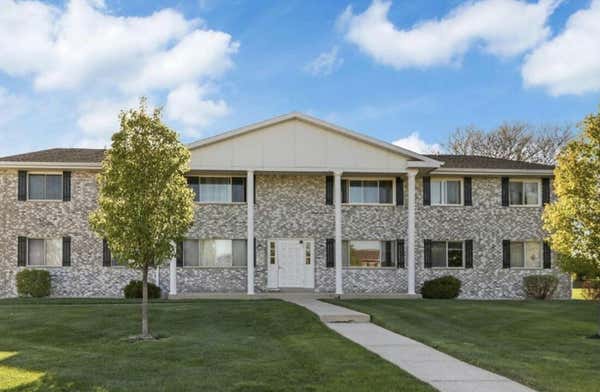 10416 W WHITNALL EDGE CT APT 202, FRANKLIN, WI 53132 - Image 1