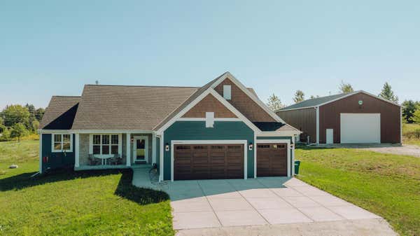 W140N14350 COUNTRY AIRE DR, GERMANTOWN, WI 53022 - Image 1