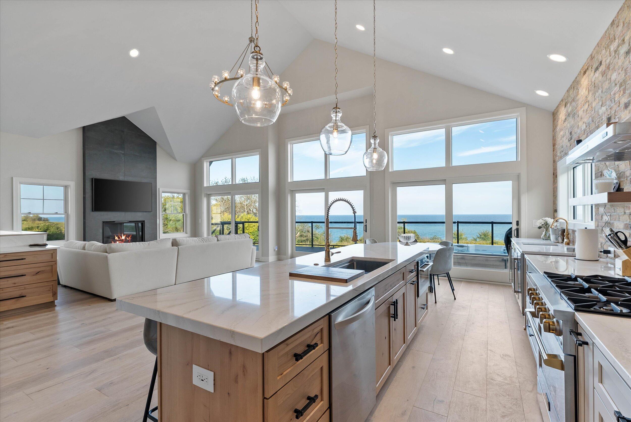 Port Washington, Wisconsin, 53074, United States, 4 Bedrooms Bedrooms, ,3 BathroomsBathrooms,Residential,Active,1954036