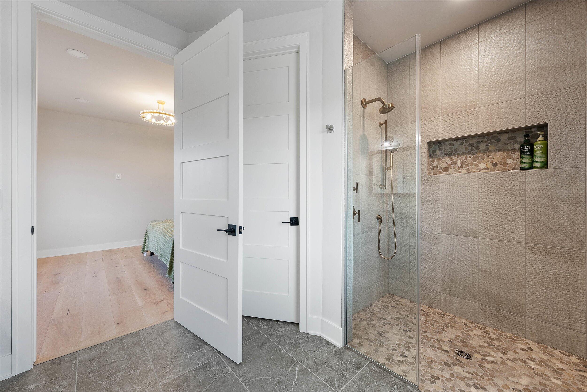 Port Washington, Wisconsin, 53074, United States, 4 Bedrooms Bedrooms, ,3 BathroomsBathrooms,Residential,Active,1954036