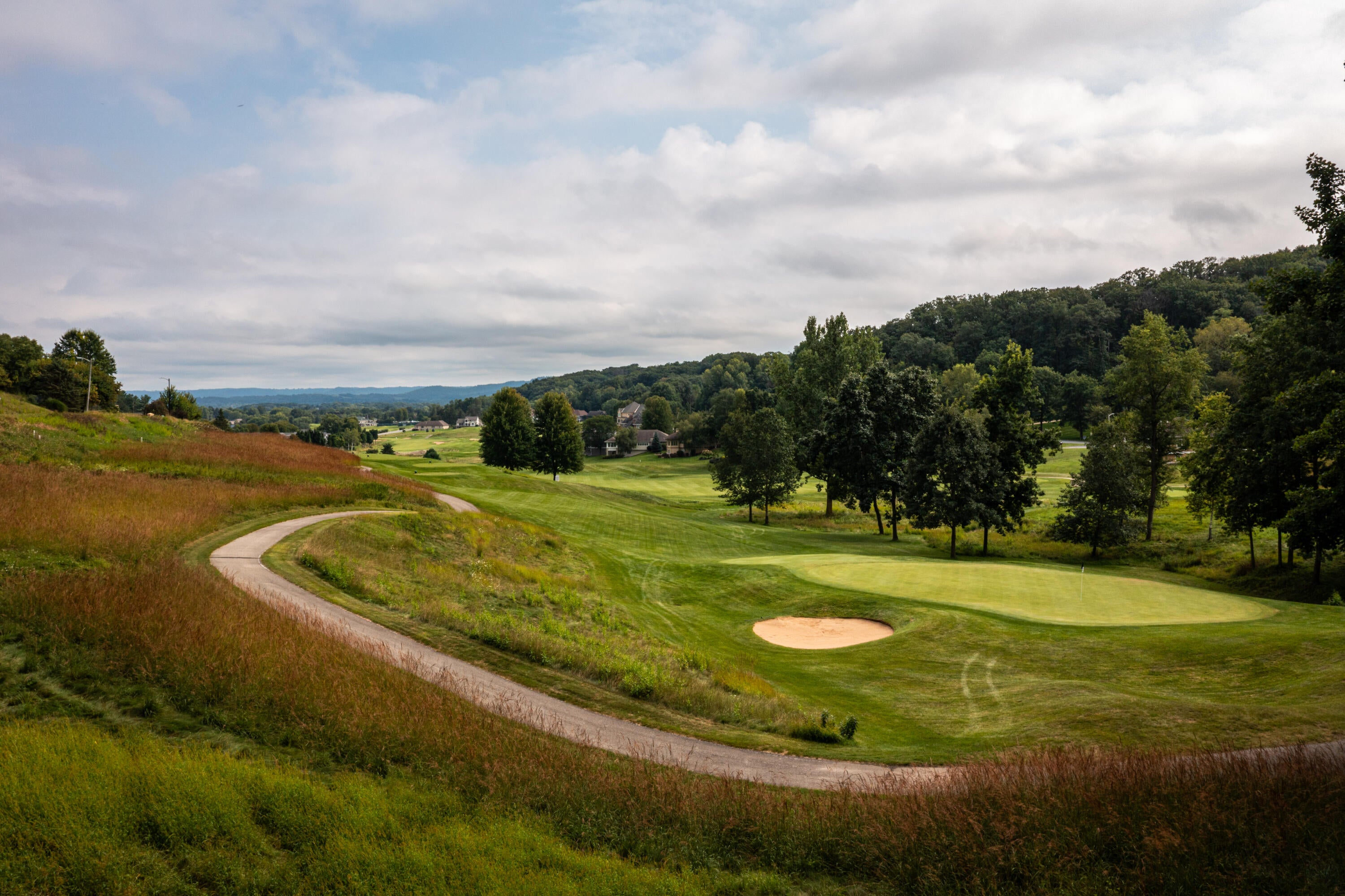 Onalaska, Wisconsin, 54650, United States, 5 Bedrooms Bedrooms, ,5 BathroomsBathrooms,Residential,Active,1946523