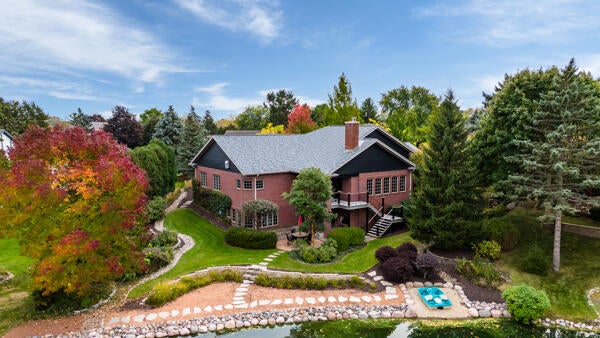 Mount Pleasant, Wisconsin, 53405, United States, 4 Bedrooms Bedrooms, ,6 BathroomsBathrooms,Residential,Active,1909907