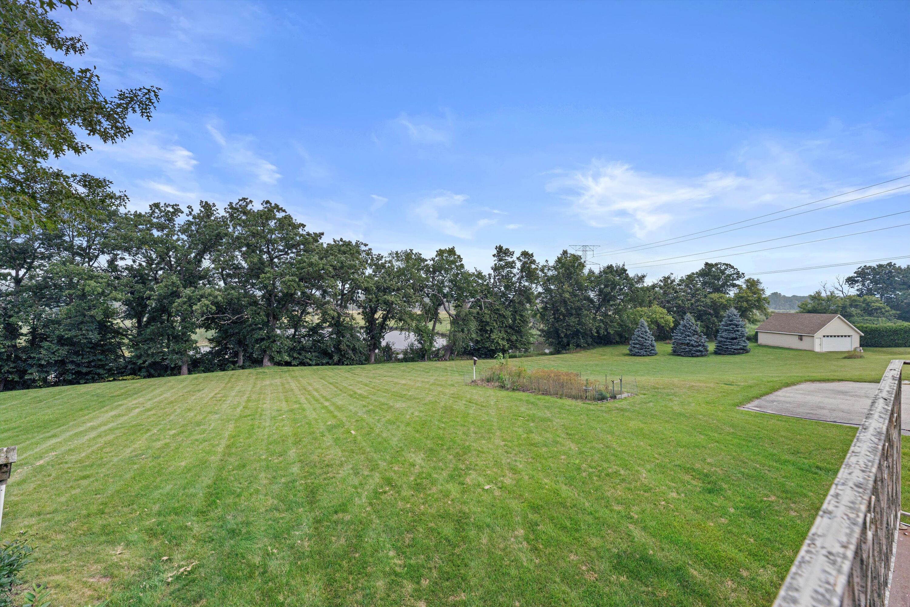 Big Bend, Wisconsin, 53103, United States, 4 Bedrooms Bedrooms, ,3 BathroomsBathrooms,Residential,Active,1909666