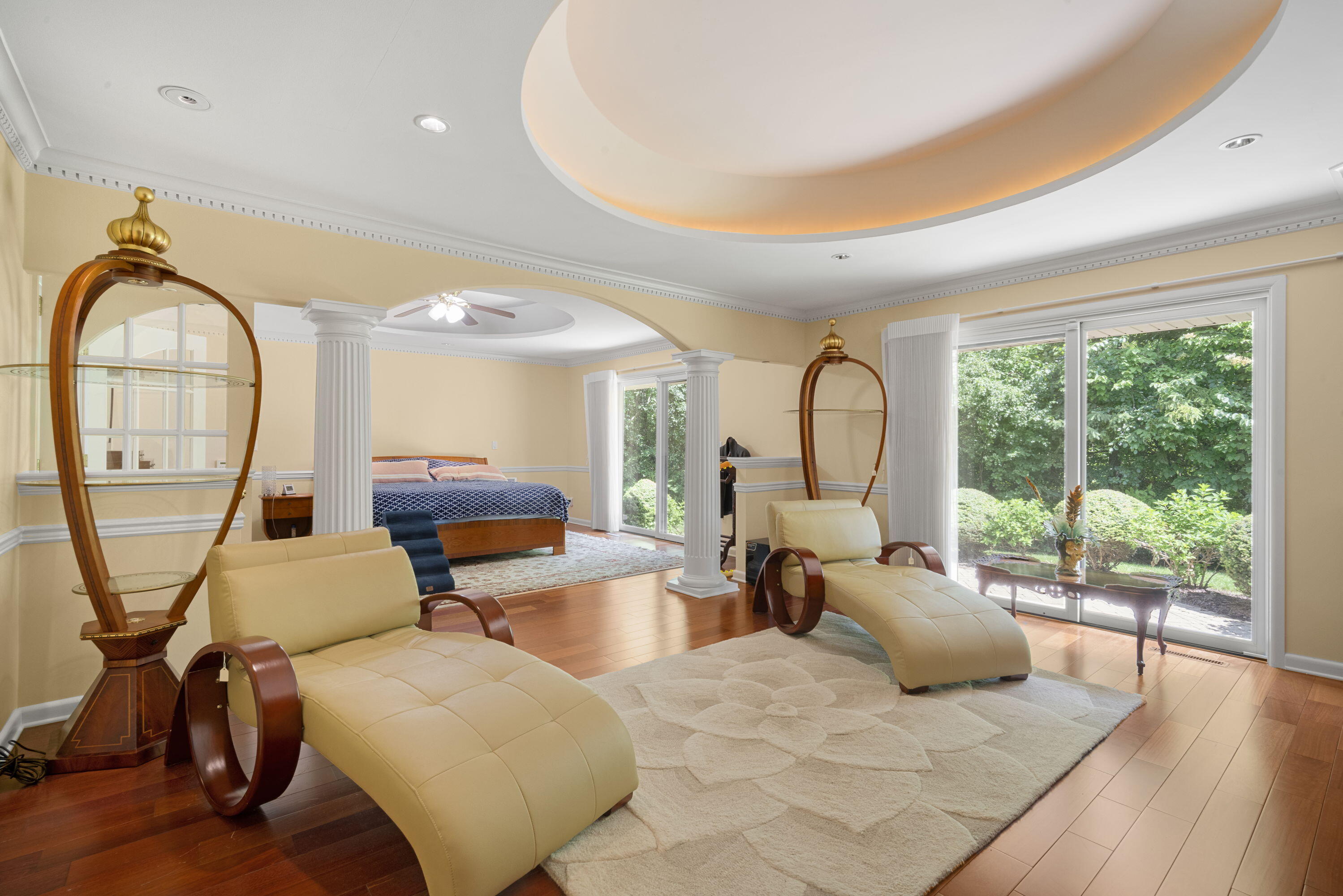 River Hills, Wisconsin, 53217, United States, 5 Bedrooms Bedrooms, ,7 BathroomsBathrooms,Residential,Active,1892391