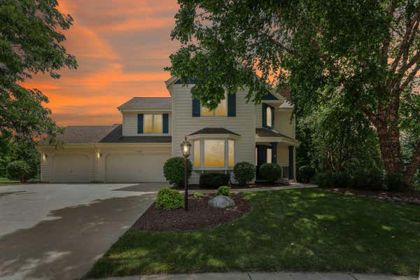 3105 FOX HILL CIR, WAUKESHA, WI 53189 - Image 1