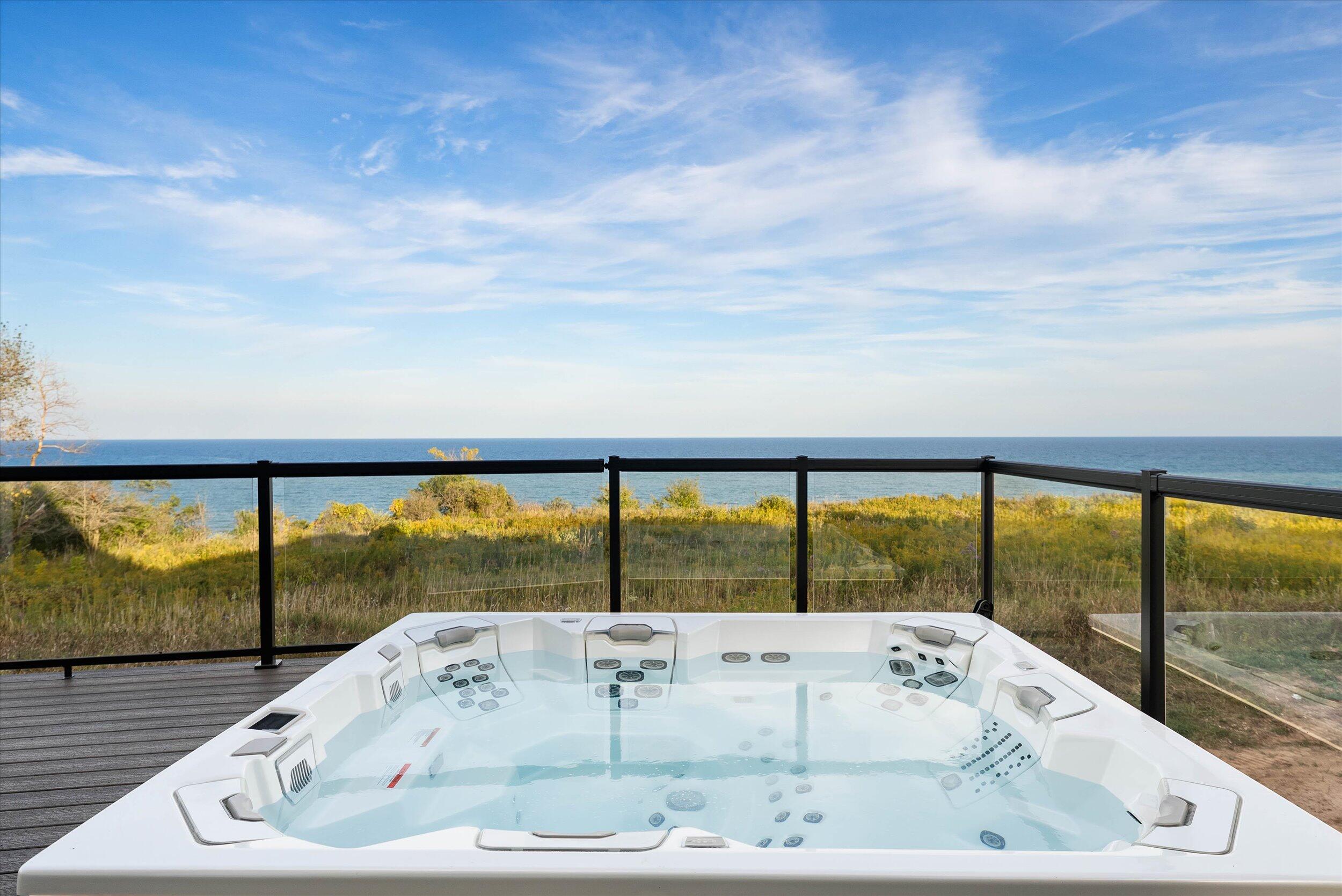 Port Washington, Wisconsin, 53074, United States, 4 Bedrooms Bedrooms, ,3 BathroomsBathrooms,Residential,Active,1954036