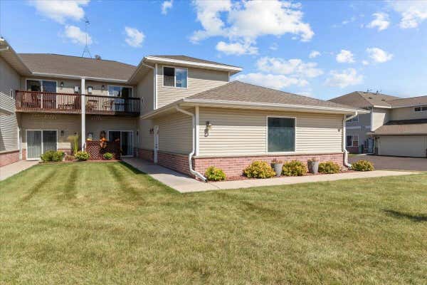 350 BROOKSIDE DR UNIT 7, MAYVILLE, WI 53050 - Image 1