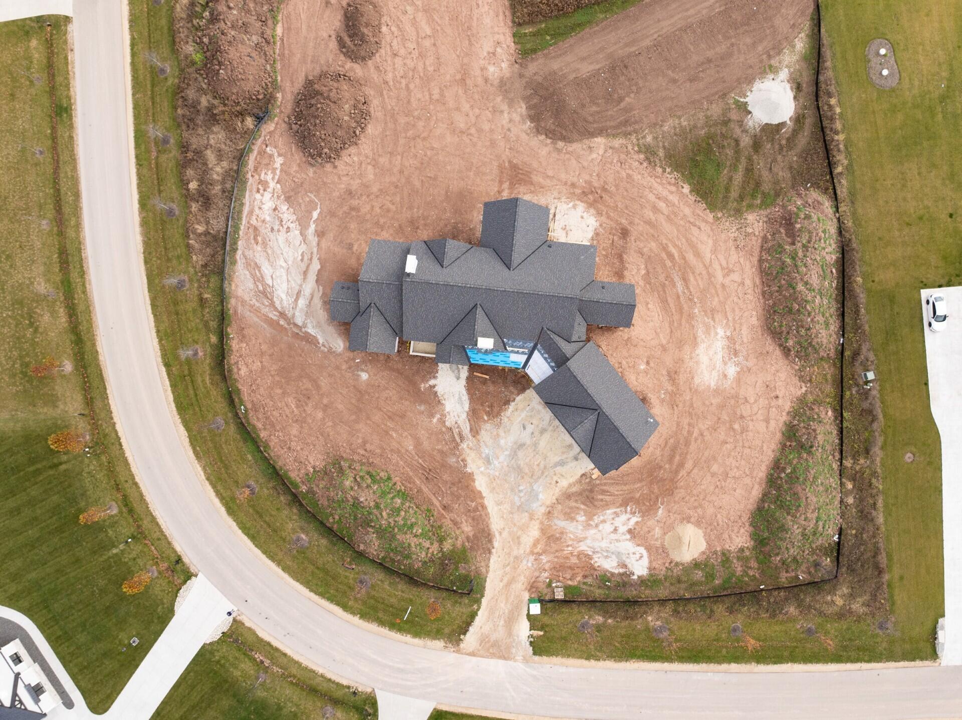 Mequon, Wisconsin, 53097, United States, 4 Bedrooms Bedrooms, ,4 BathroomsBathrooms,Residential,Active,1899922