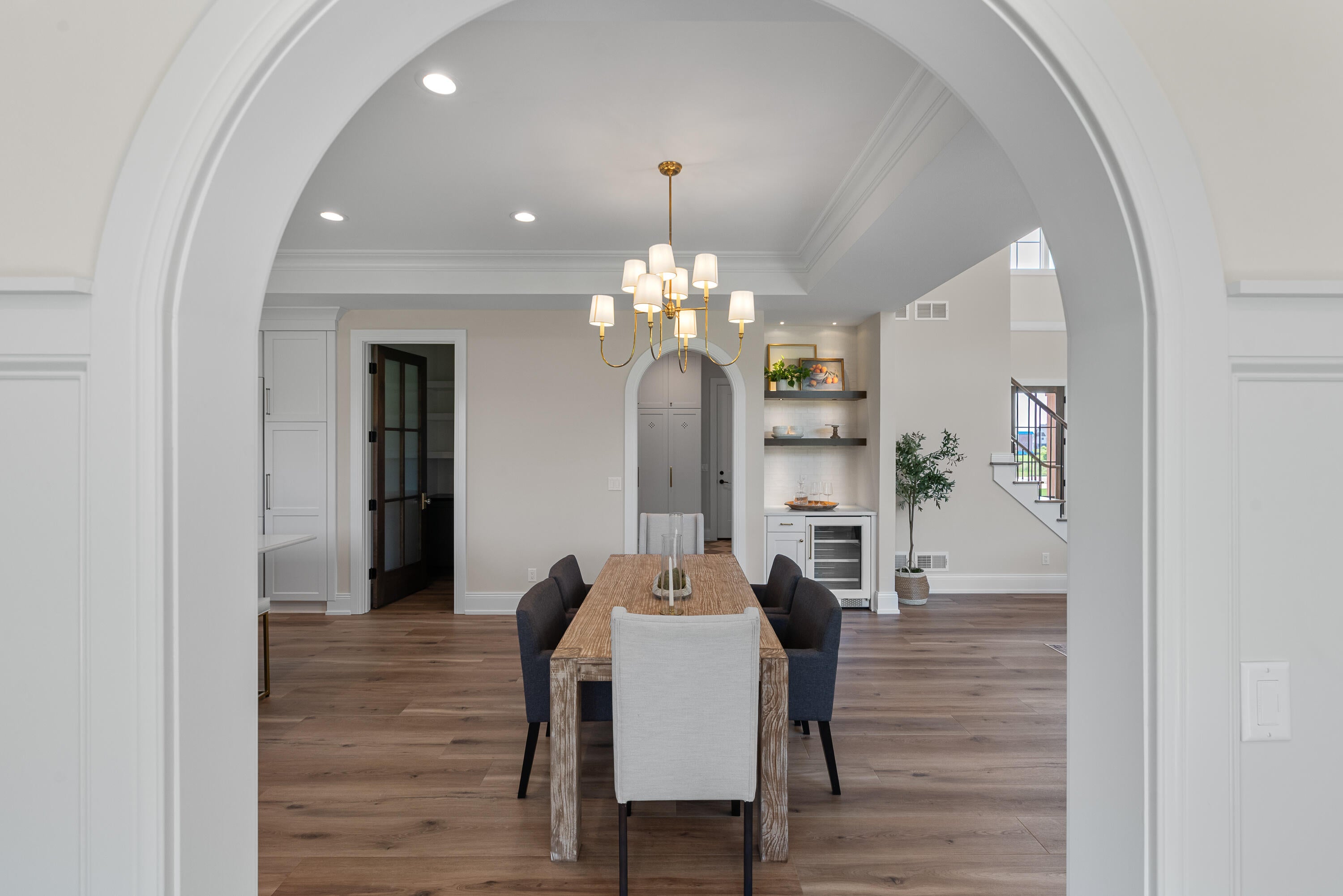 Mequon, Wisconsin, 53097, United States, 5 Bedrooms Bedrooms, ,5 BathroomsBathrooms,Residential,Active,1893229