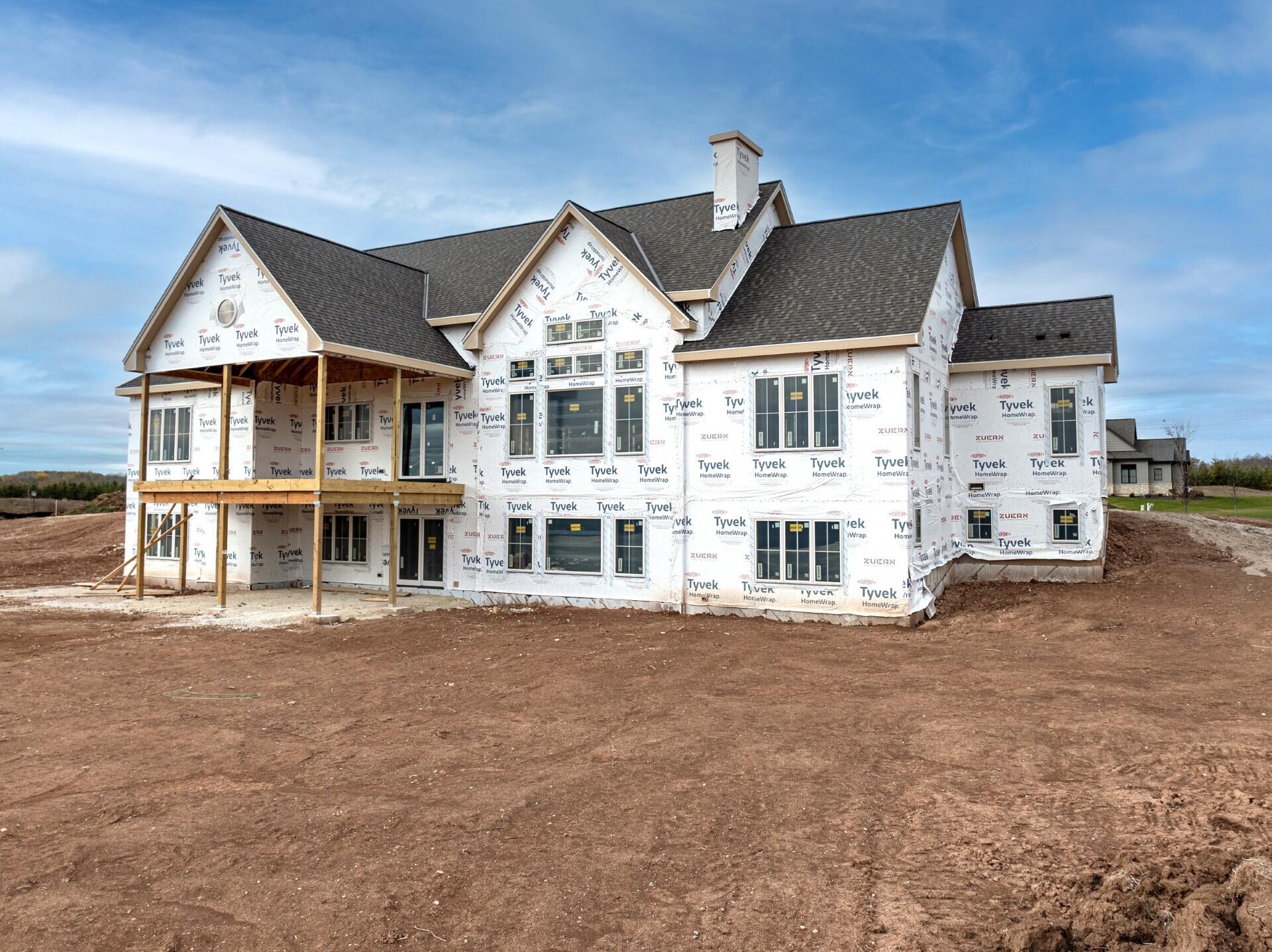 Mequon, Wisconsin, 53097, United States, 4 Bedrooms Bedrooms, ,4 BathroomsBathrooms,Residential,Active,1899922