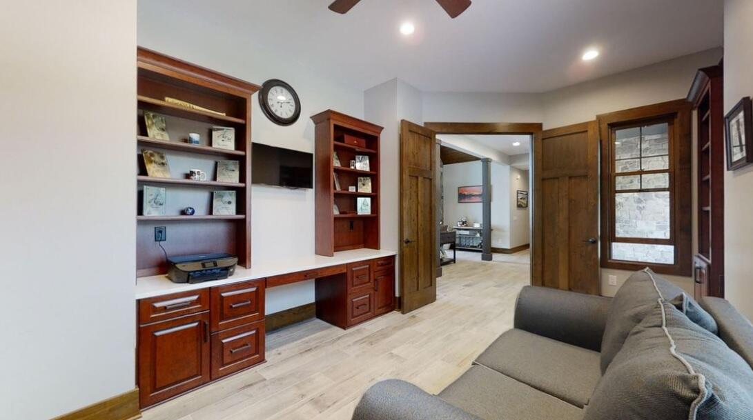 Bristol, Wisconsin, 53104, United States, 4 Bedrooms Bedrooms, ,5 BathroomsBathrooms,Residential,Active,1936625
