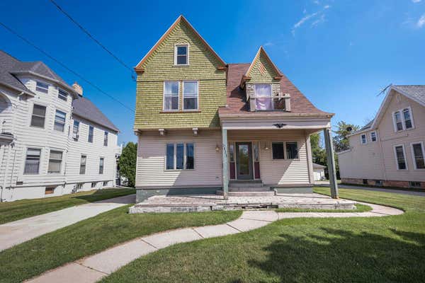 1111 S 8TH ST, MANITOWOC, WI 54220 - Image 1