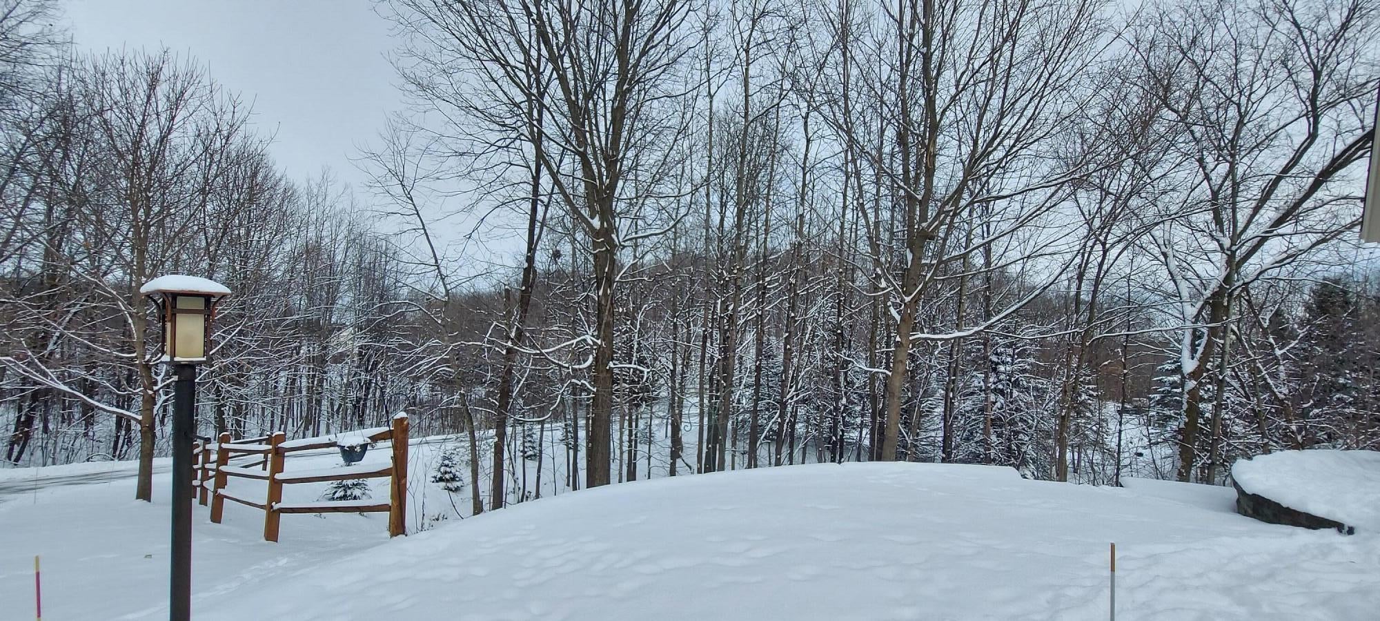 Slinger, Wisconsin, 53086, United States, 5 Bedrooms Bedrooms, ,4 BathroomsBathrooms,Residential,Active,2011435