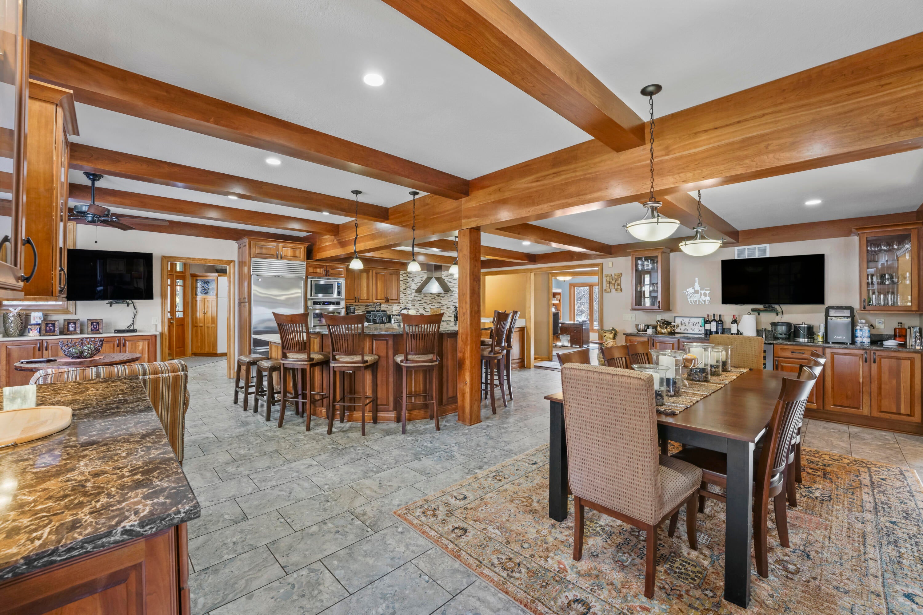 Dousman, Wisconsin, 53118, United States, 5 Bedrooms Bedrooms, ,6 BathroomsBathrooms,Residential,Active,2015850