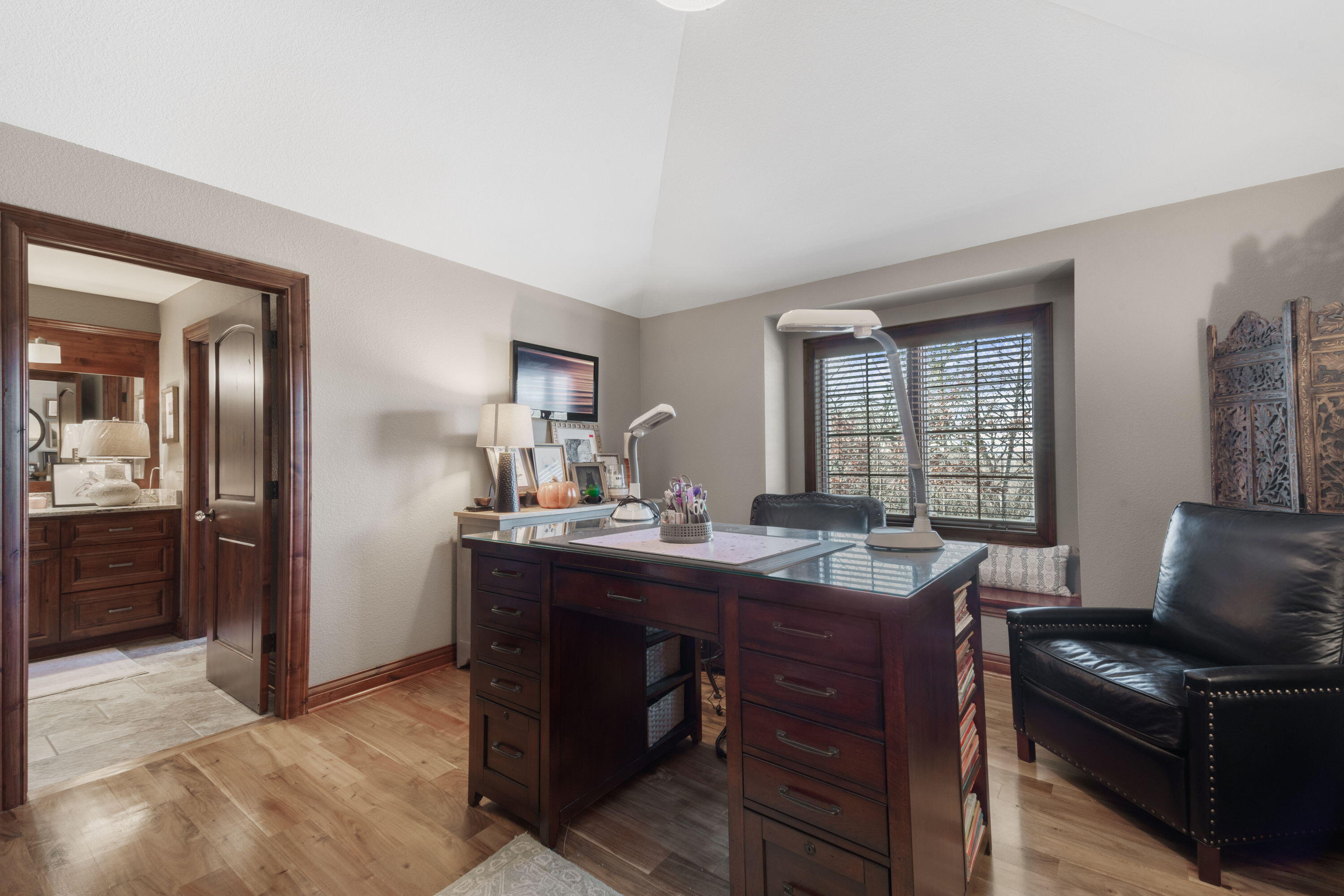 Waukesha, Wisconsin, 53189, United States, 5 Bedrooms Bedrooms, ,5 BathroomsBathrooms,Residential,Active,2007136