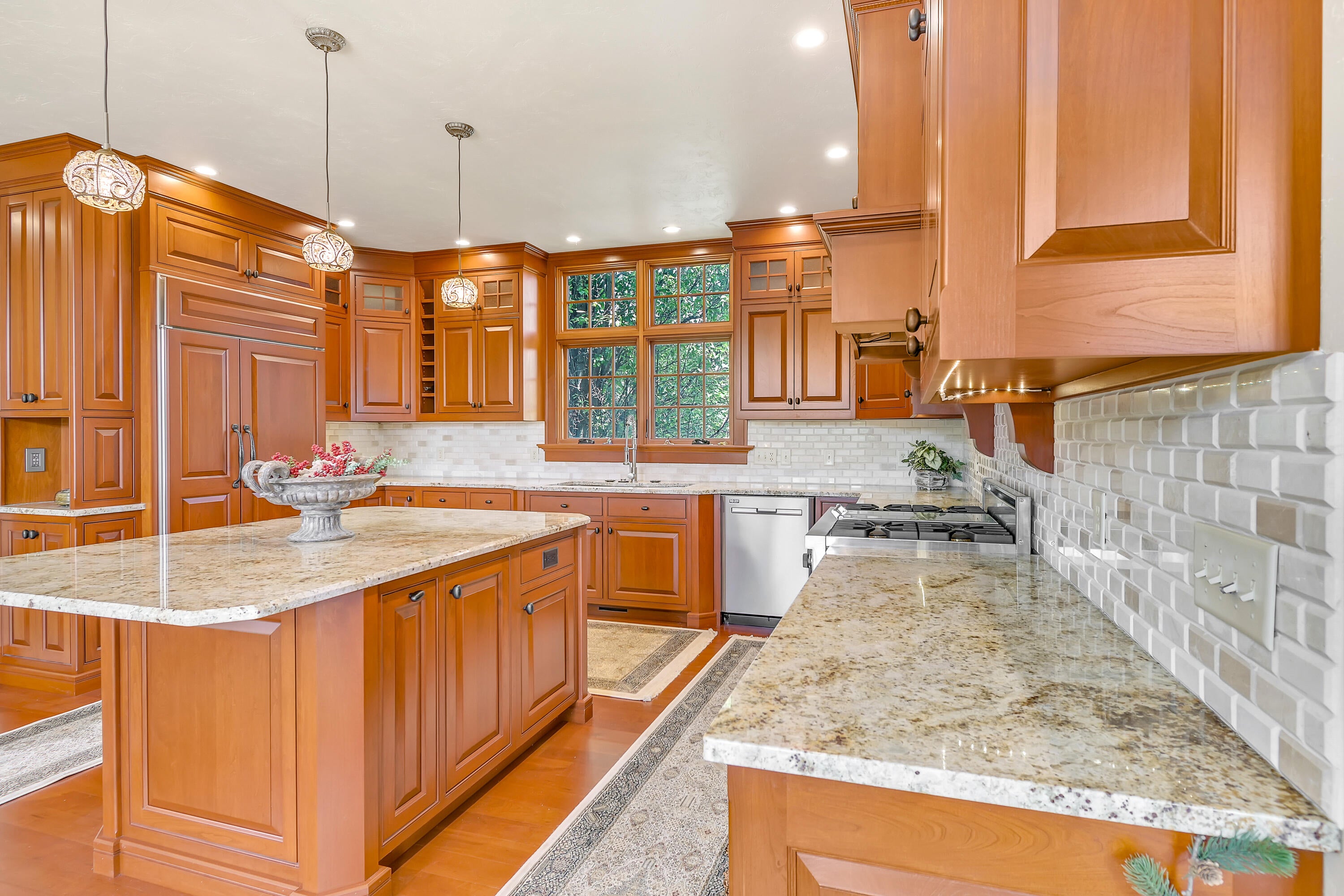 Watertown, Wisconsin, 53098, United States, ,5 BathroomsBathrooms,Residential,Active,1808170
