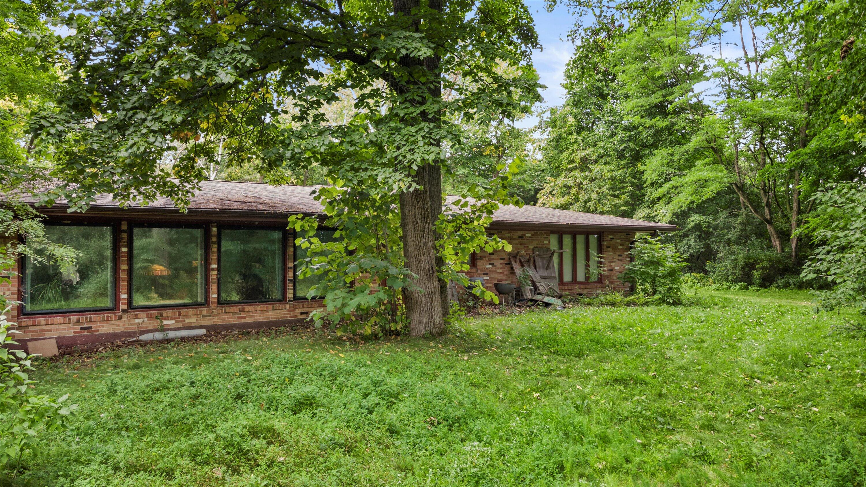 Racine, Wisconsin, 53402, United States, 3 Bedrooms Bedrooms, ,2 BathroomsBathrooms,Residential,Active,1985849