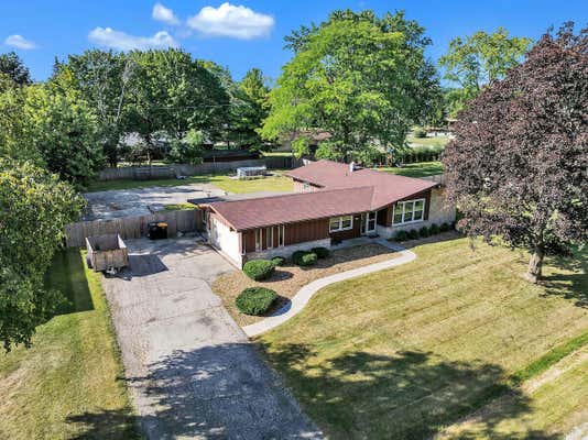 6411 W CLOVERLEAF LN, BROWN DEER, WI 53223 - Image 1