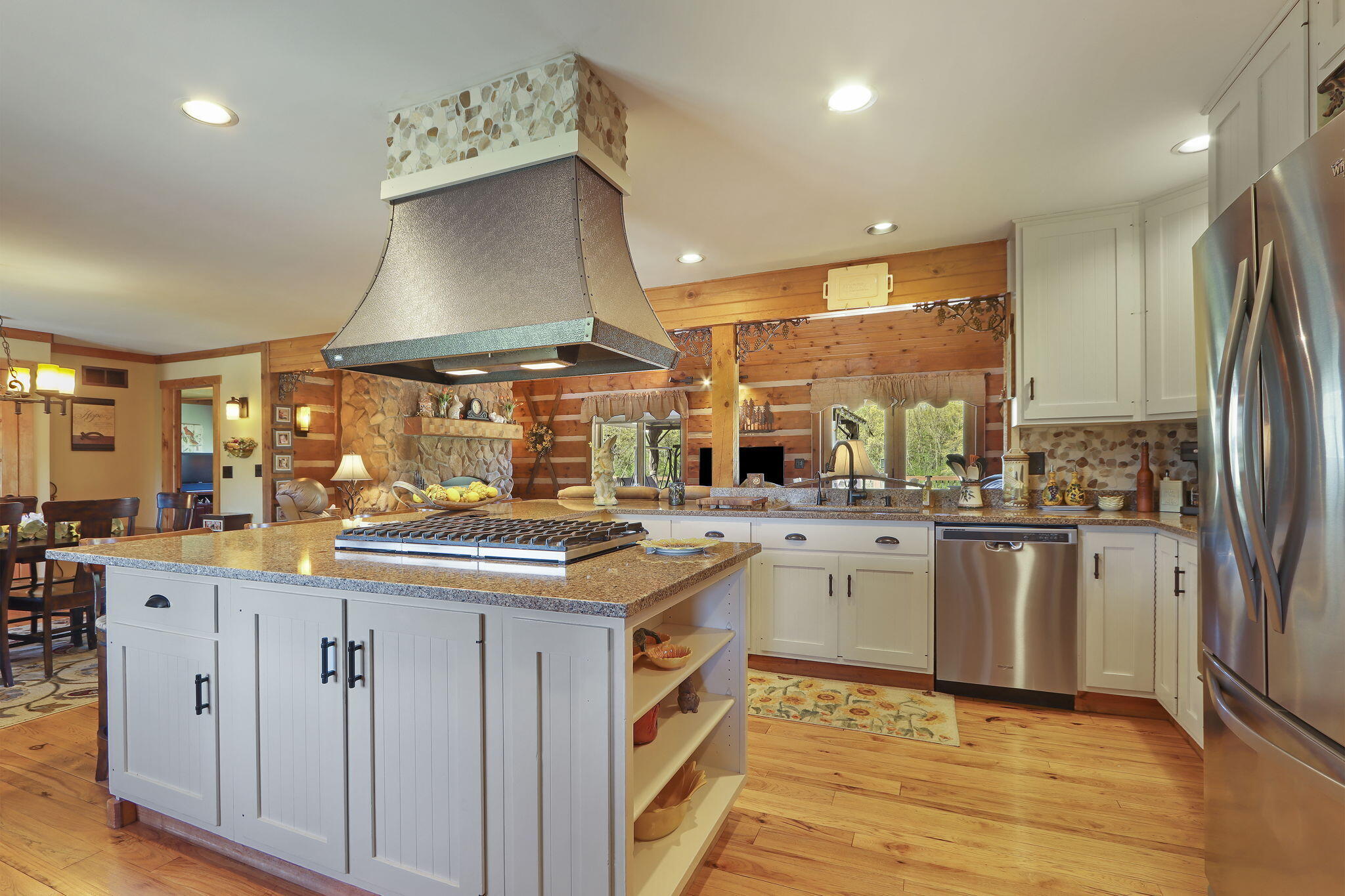 Burlington, Wisconsin, 53105, United States, 5 Bedrooms Bedrooms, ,5 BathroomsBathrooms,Residential,Active,2052088