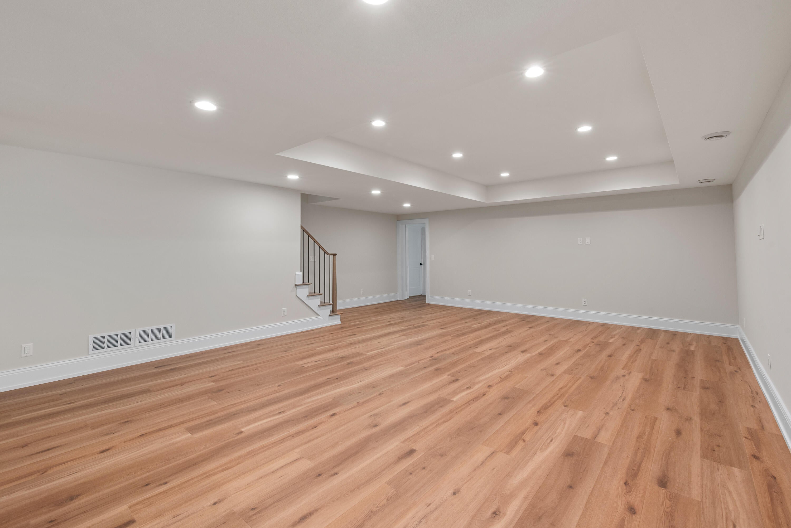 Mequon, Wisconsin, 53097, United States, 5 Bedrooms Bedrooms, ,5 BathroomsBathrooms,Residential,Active,1893229