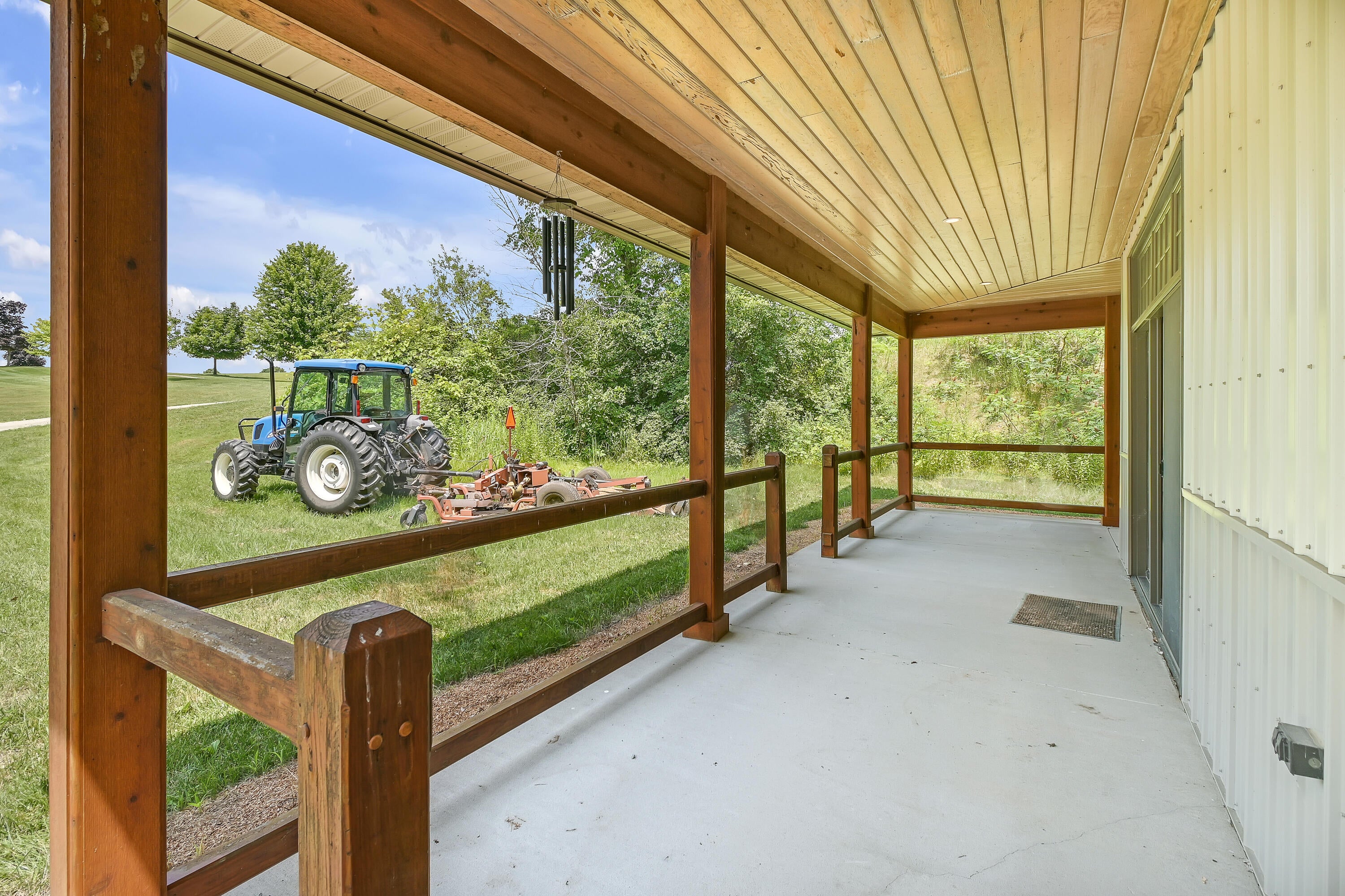 Watertown, Wisconsin, 53098, United States, ,5 BathroomsBathrooms,Residential,Active,1808170
