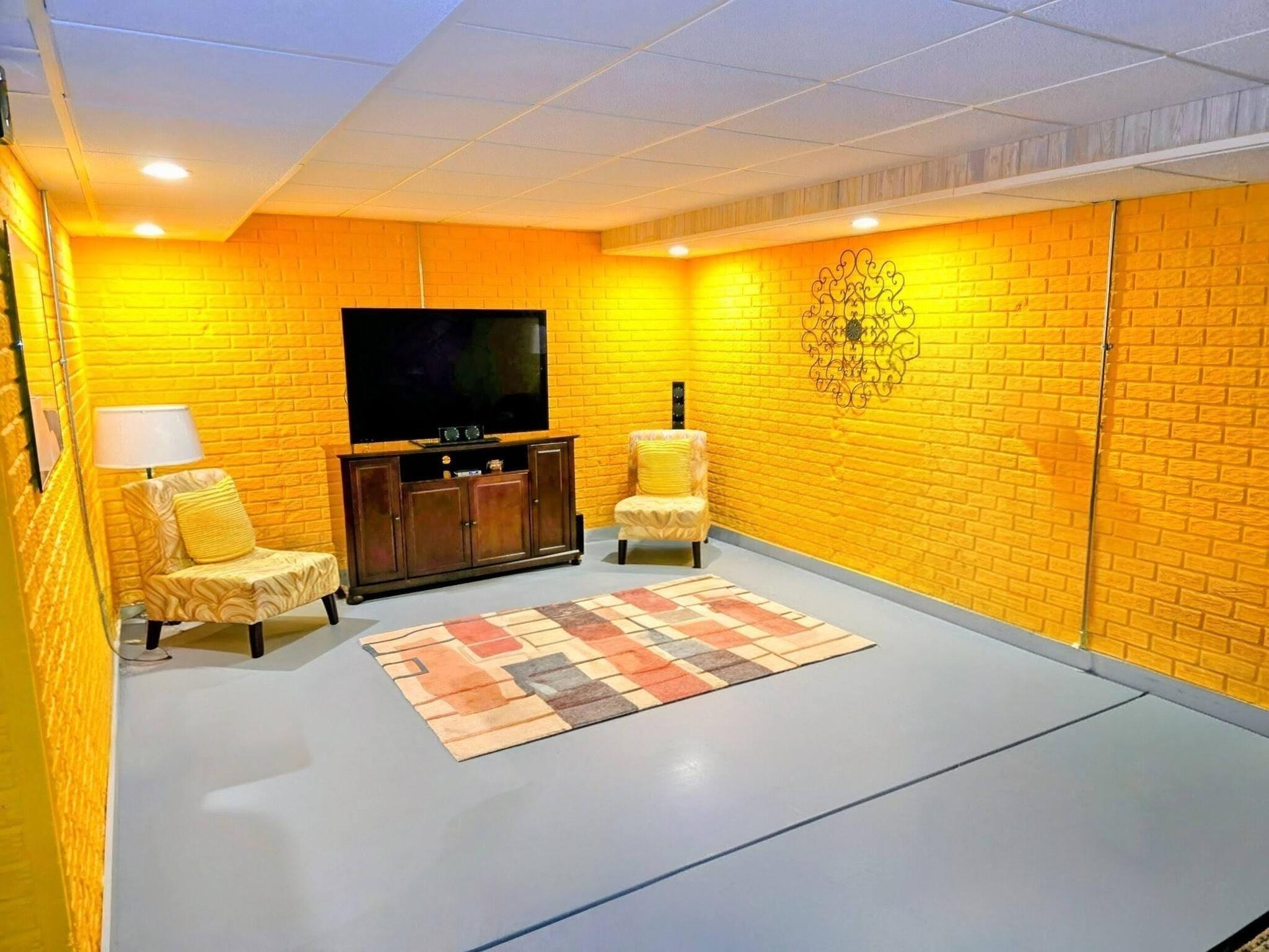 Kewaskum, Wisconsin, 53040, United States, 3 Bedrooms Bedrooms, ,3 BathroomsBathrooms,Residential,Active,2031037