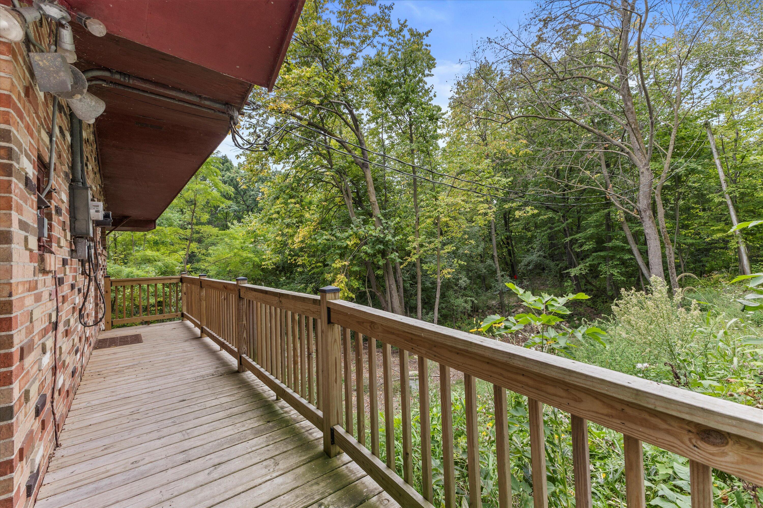 Racine, Wisconsin, 53402, United States, 3 Bedrooms Bedrooms, ,2 BathroomsBathrooms,Residential,Active,1985849