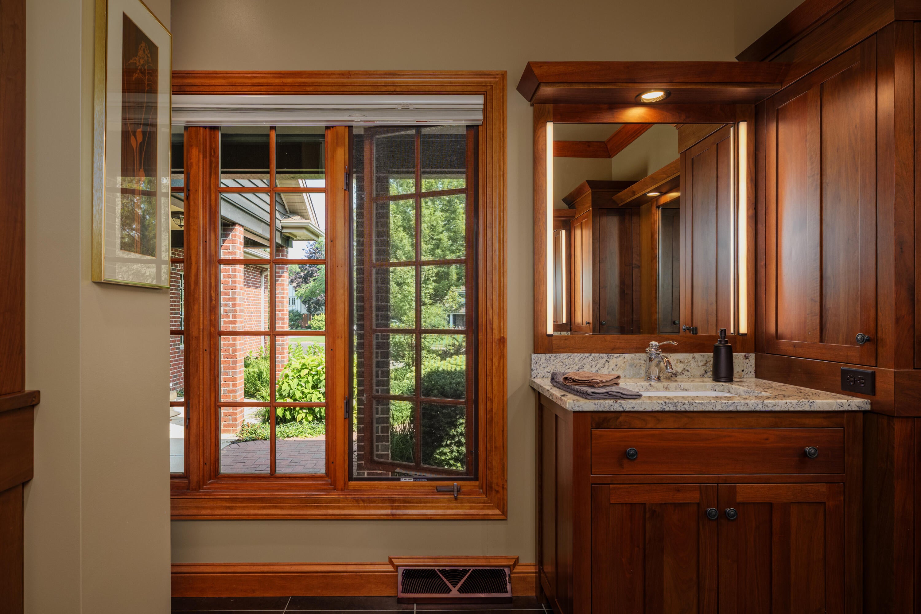 Mount Pleasant, Wisconsin, 53405, United States, 4 Bedrooms Bedrooms, ,6 BathroomsBathrooms,Residential,Active,1909907