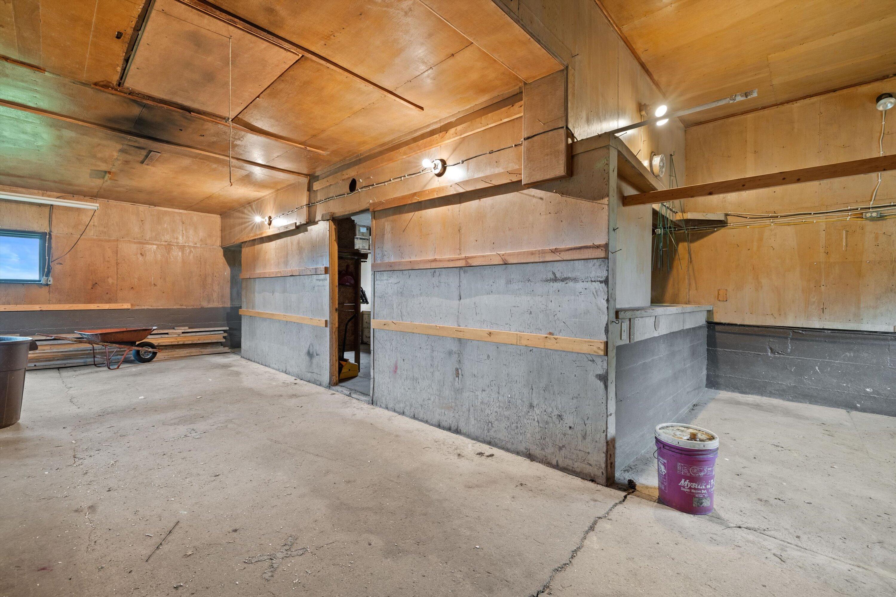 East Troy, Wisconsin, 53120, United States, 4 Bedrooms Bedrooms, ,3 BathroomsBathrooms,Residential,Active,1969679