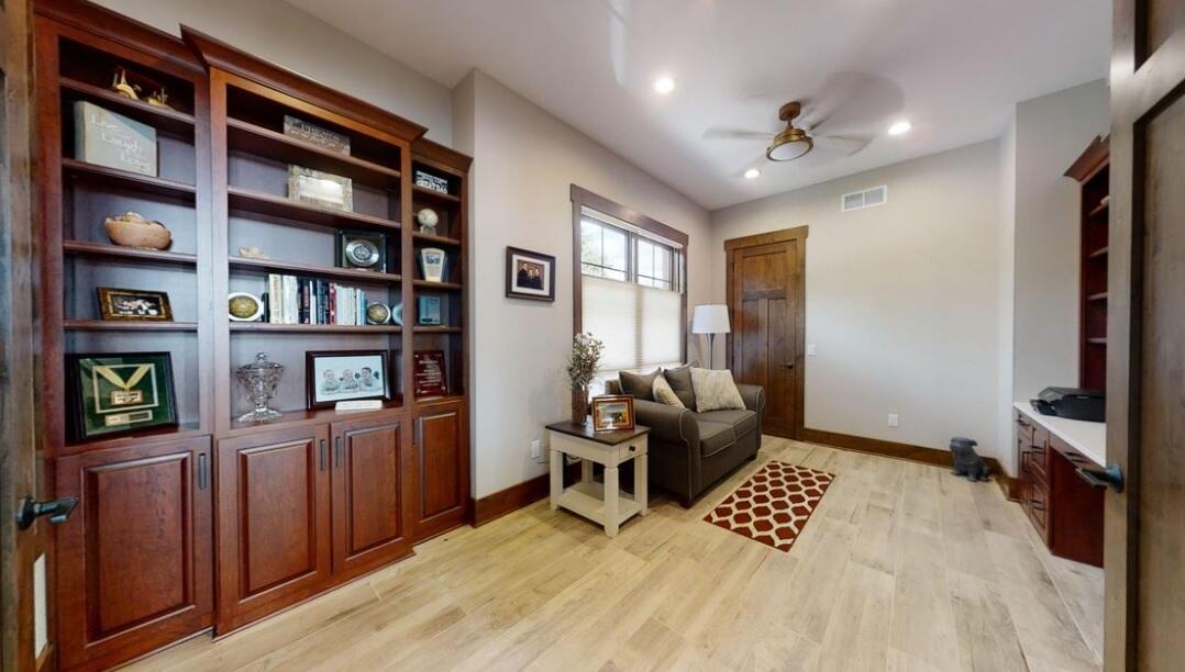 Bristol, Wisconsin, 53104, United States, 4 Bedrooms Bedrooms, ,5 BathroomsBathrooms,Residential,Active,1936625