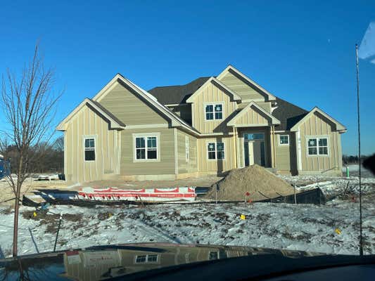 9951 N CYGNET CT, MEQUON, WI 53097 - Image 45971719062d7e8cc29973243a582593c03493a6