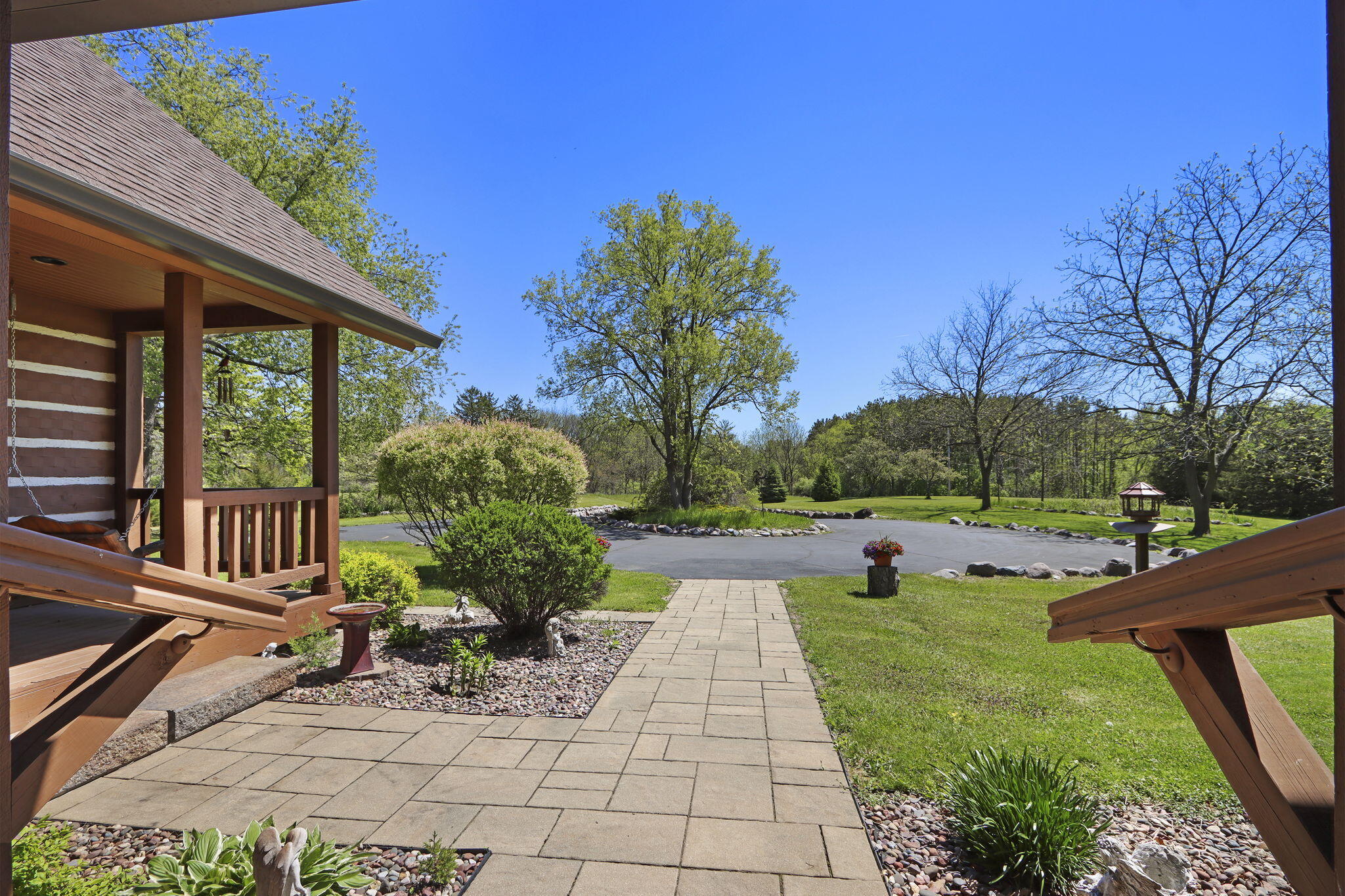 Burlington, Wisconsin, 53105, United States, 5 Bedrooms Bedrooms, ,5 BathroomsBathrooms,Residential,Active,2052088