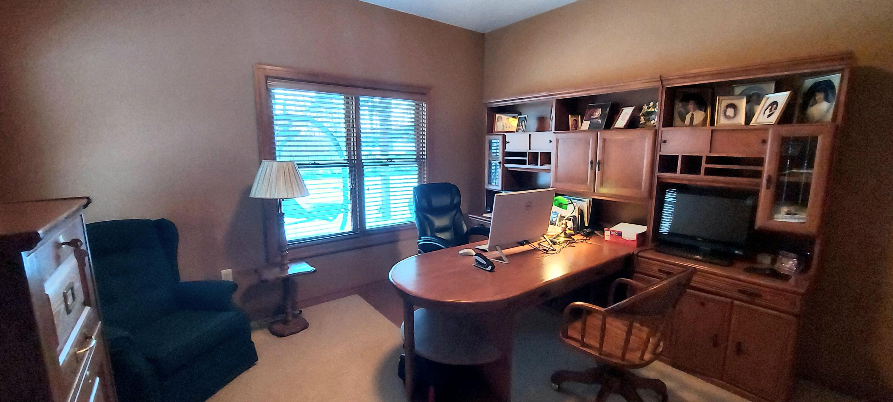 Slinger, Wisconsin, 53086, United States, 5 Bedrooms Bedrooms, ,4 BathroomsBathrooms,Residential,Active,2011435