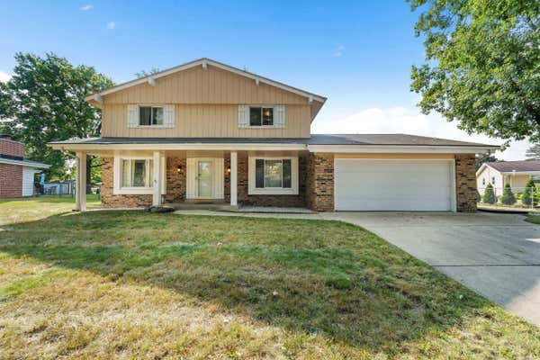 1137 SCHOOL DR, WAUKESHA, WI 53189 - Image 1