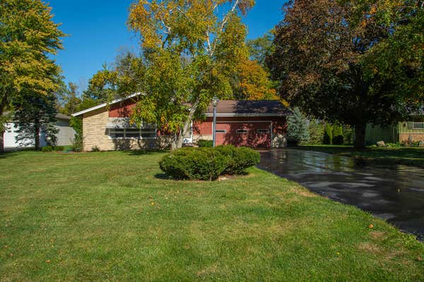 5300 TWIN ELMS DR, CALEDONIA, WI 53406 - Image 1