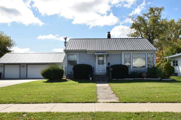 831 UNION ST, HARTFORD, WI 53027 - Image 1