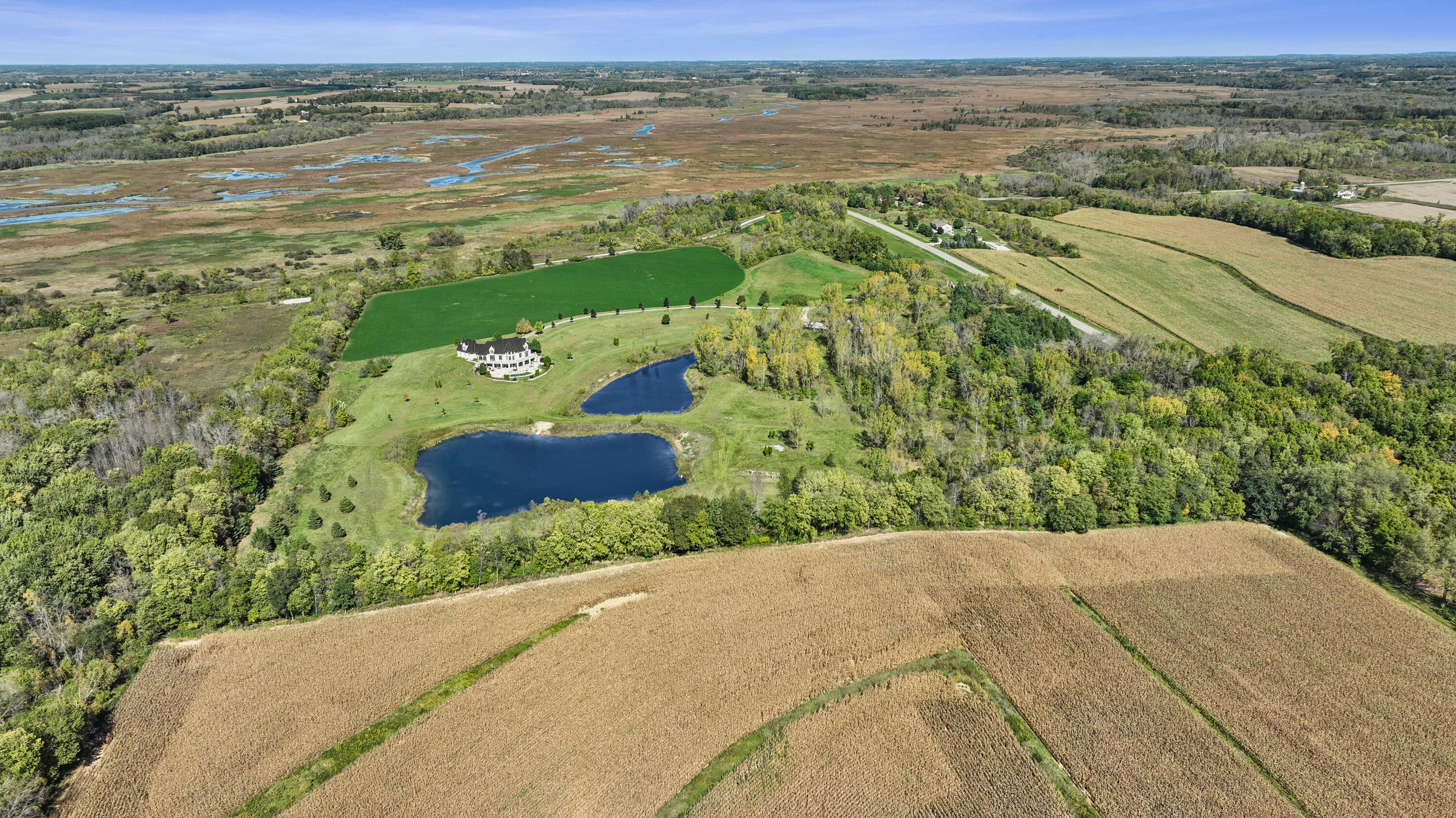 Watertown, Wisconsin, 53098, United States, ,5 BathroomsBathrooms,Residential,Active,1808170