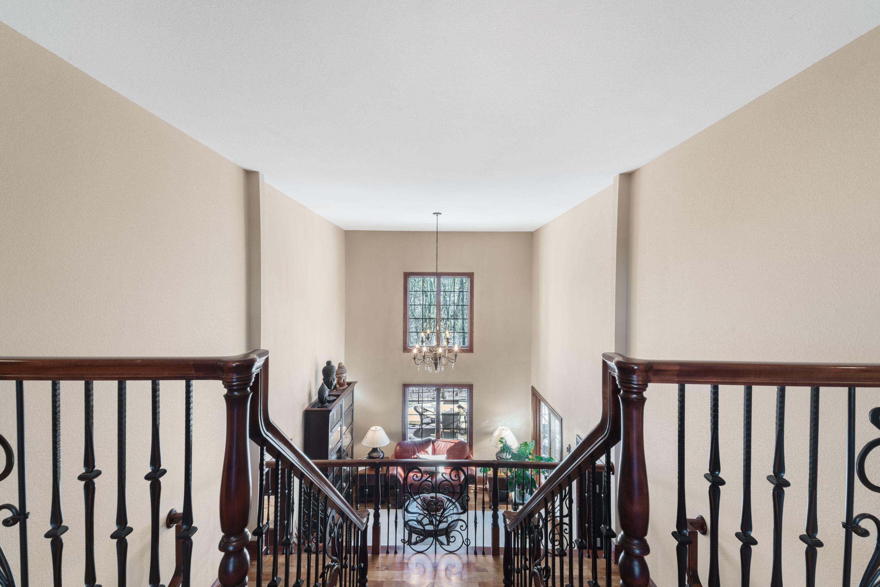 Waukesha, Wisconsin, 53189, United States, 5 Bedrooms Bedrooms, ,5 BathroomsBathrooms,Residential,Active,2007136