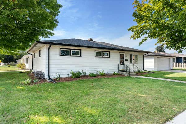 2924 S 15TH ST, SHEBOYGAN, WI 53081 - Image 1