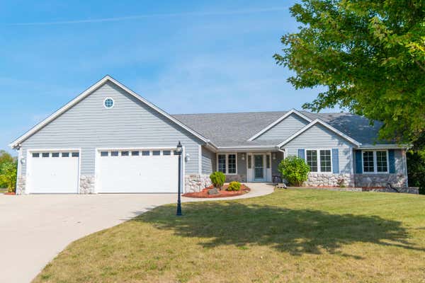 3930 W VICTORY CREEK DR, FRANKLIN, WI 53132 - Image 1