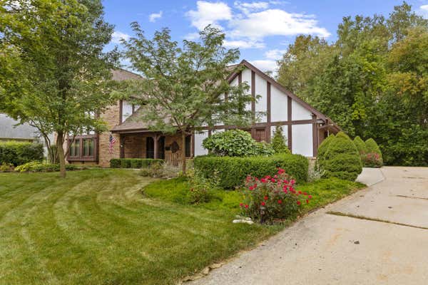 5644 GARLAND LN, GREENDALE, WI 53129 - Image 1