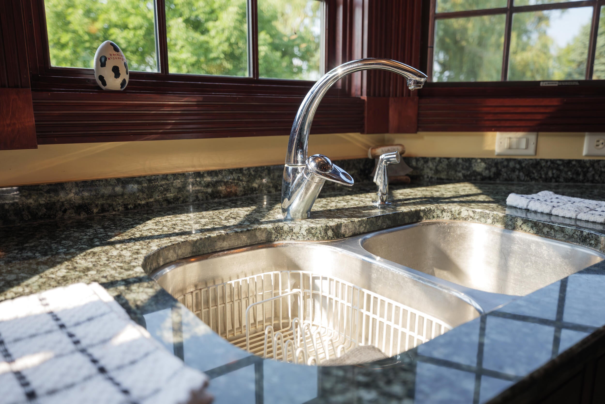 Mount Pleasant, Wisconsin, 53405, United States, 4 Bedrooms Bedrooms, ,6 BathroomsBathrooms,Residential,Active,1909907