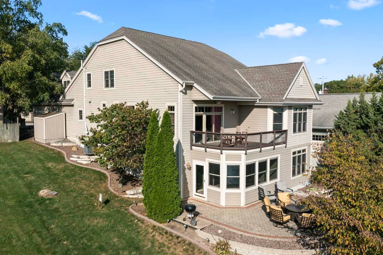 Waterford, Wisconsin, 53185, United States, 4 Bedrooms Bedrooms, ,4 BathroomsBathrooms,Residential,Active,1945457