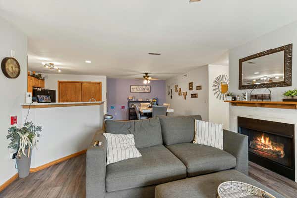 926 OCONOMOWOC PKWY, OCONOMOWOC, WI 53066 - Image 1