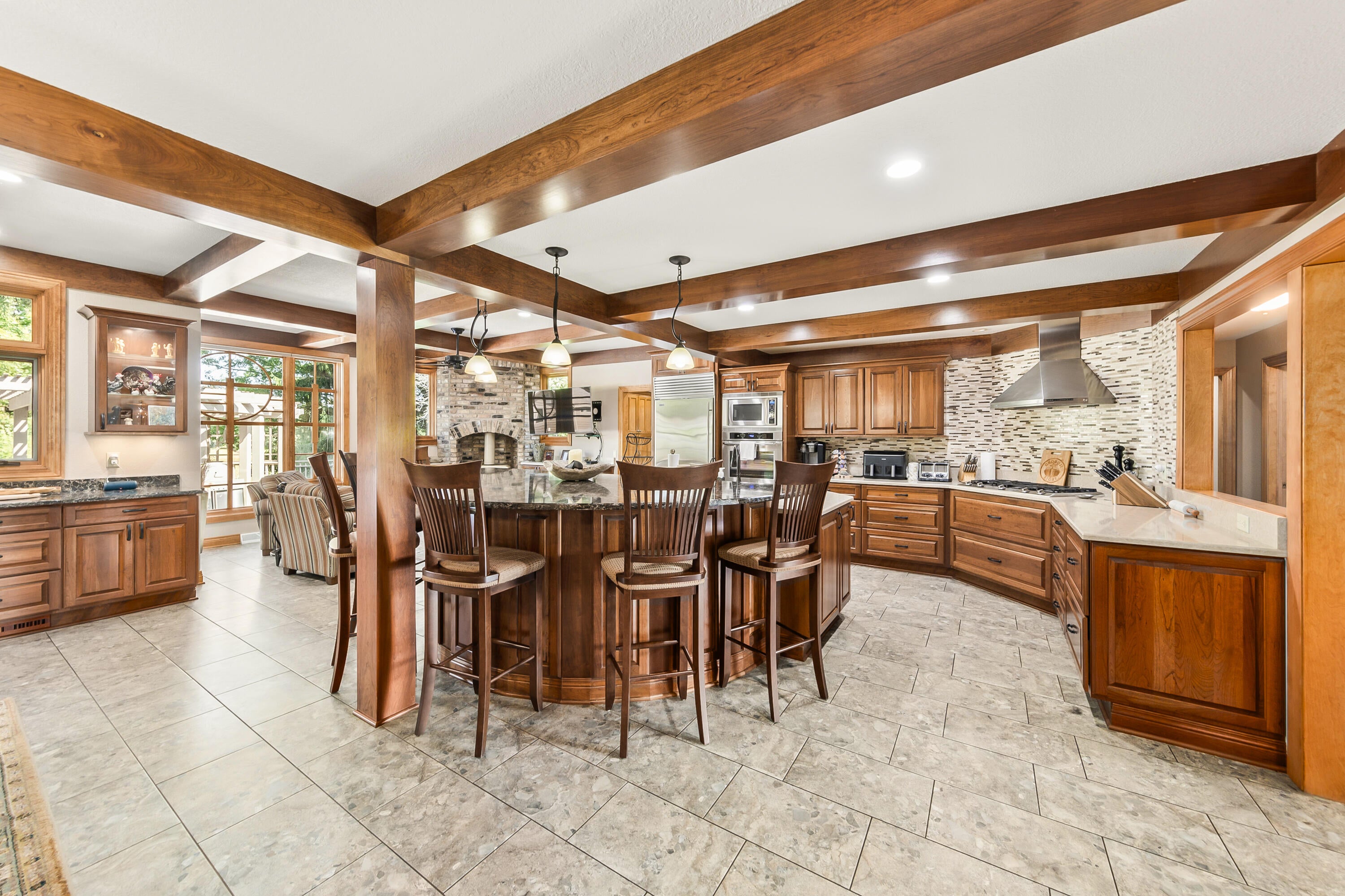 Dousman, Wisconsin, 53118, United States, 5 Bedrooms Bedrooms, ,6 BathroomsBathrooms,Residential,Active,2015850