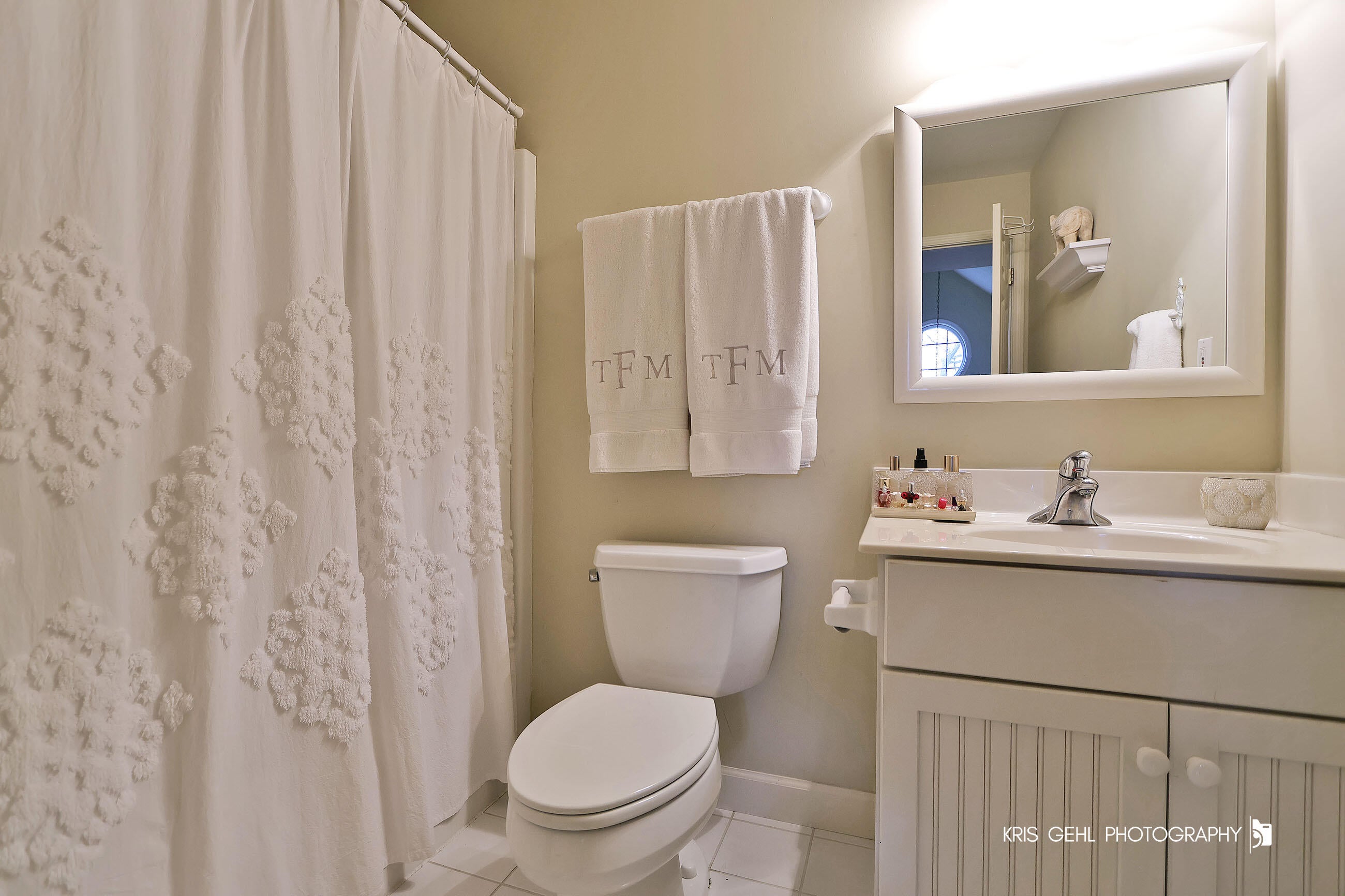 Lake Geneva, Wisconsin, 53147, United States, 5 Bedrooms Bedrooms, ,5 BathroomsBathrooms,Residential,Active,2043130
