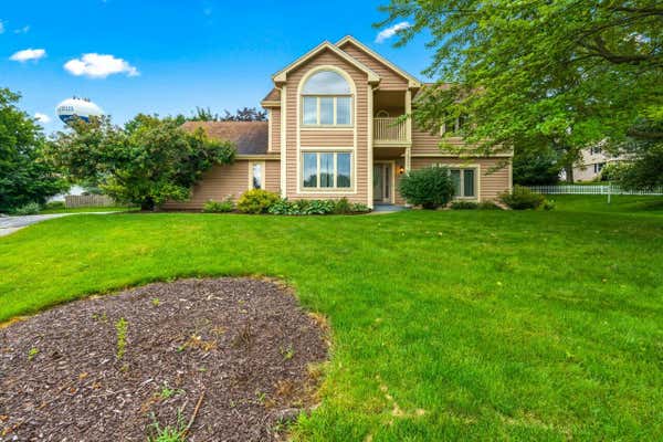 1250 POPLAR RIDGE CT, BROOKFIELD, WI 53045 - Image 1